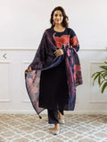 Suit in elephant print made with pure cotton fabric