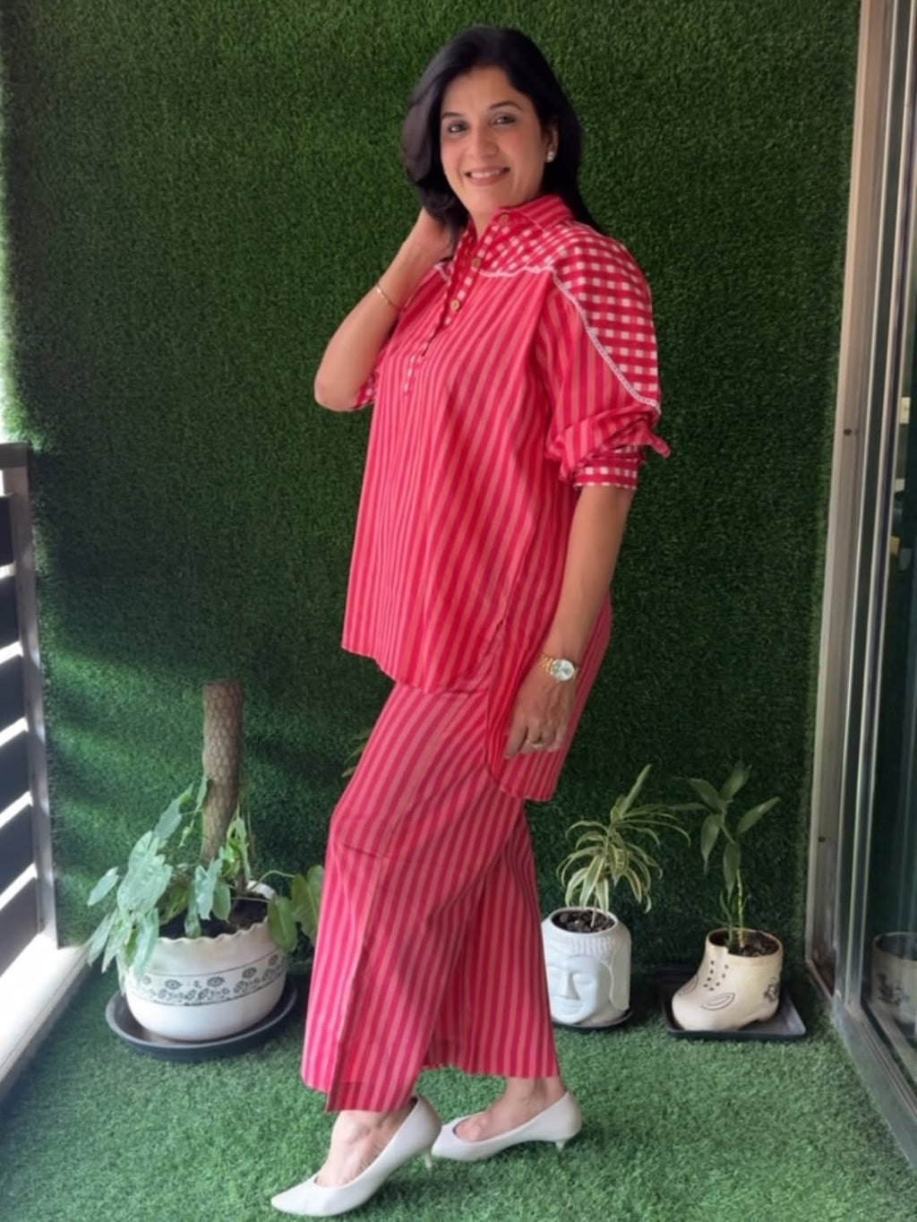 Cotton cord set that is perfect for work to vacation with lace work on yoke and both side pocket in pant