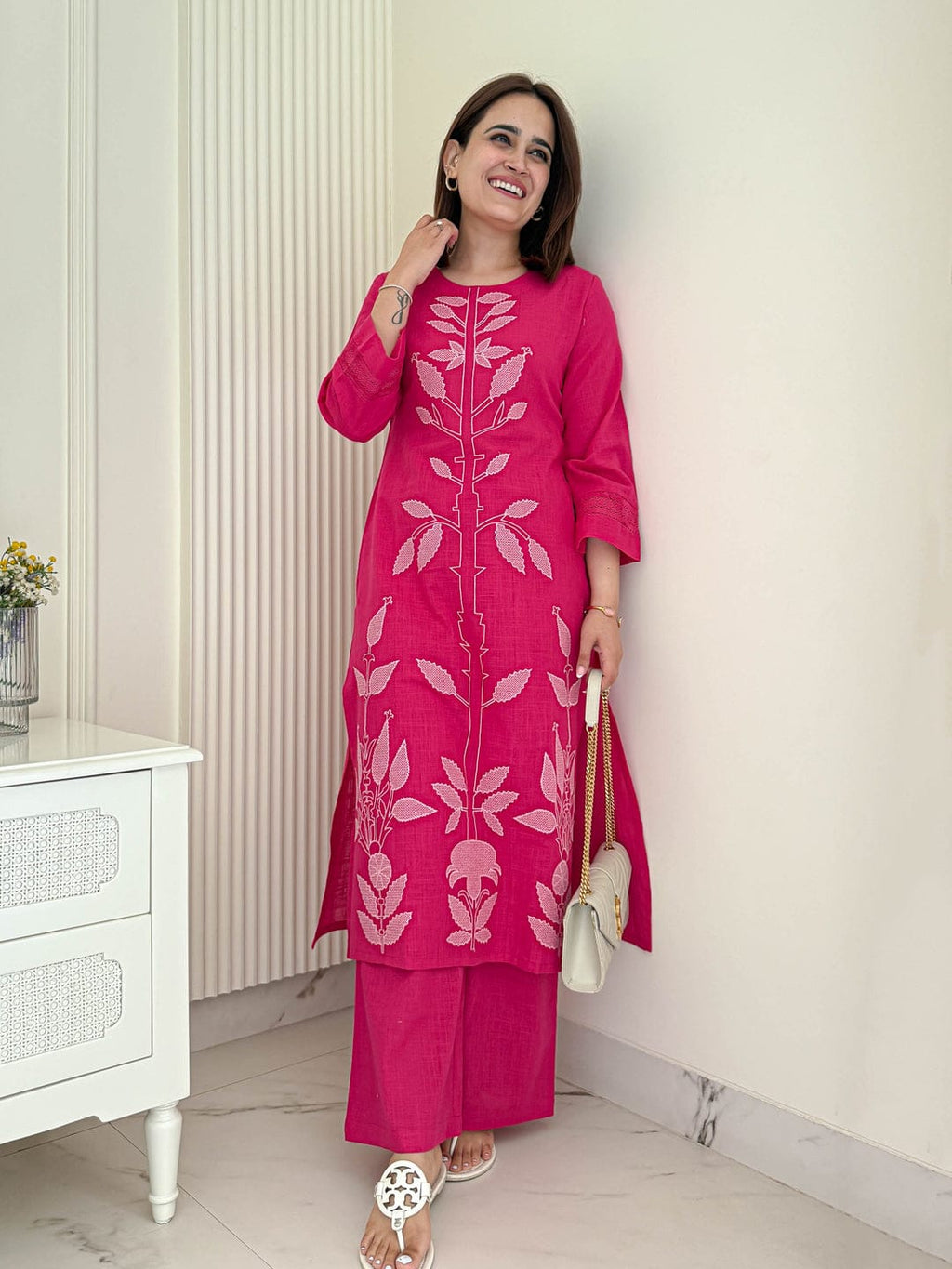 Pink Colour kurti pant set with embroidery work on kurti