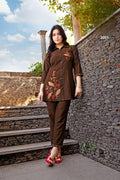 Cord in brown color with embroidery detailing
