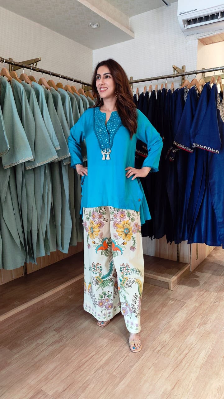 Cotton Cord Set With Mirror Work On Neck Paired With Flower Print Botton